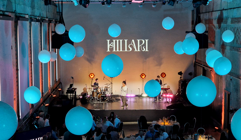 Hillari